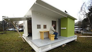$5,000 Paper House is the World's Swankiest Hobo Pad